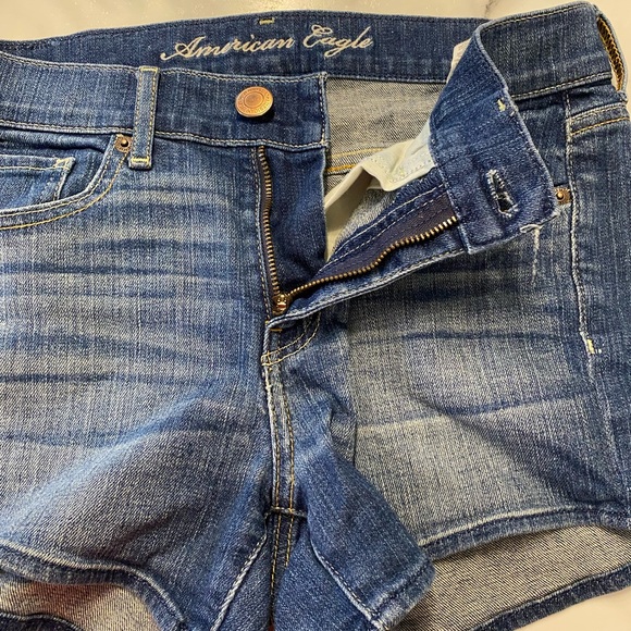 American Eagle jean shorts women’s size 4 - Picture 4 of 14